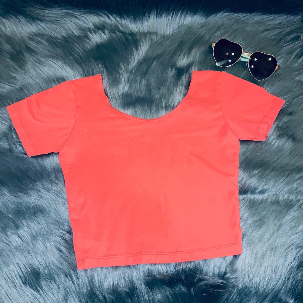 American Apparel Coral crop top-music fest!!🔥🤘🏻